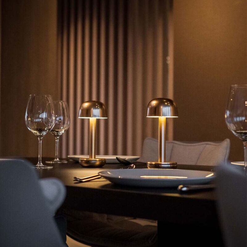 The Humble Two bordlampe, guld