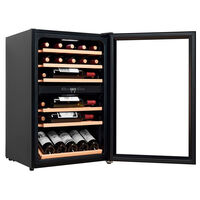 Polar Collection 51 vapaasti seisova viinikaappi 37 pulloa, black