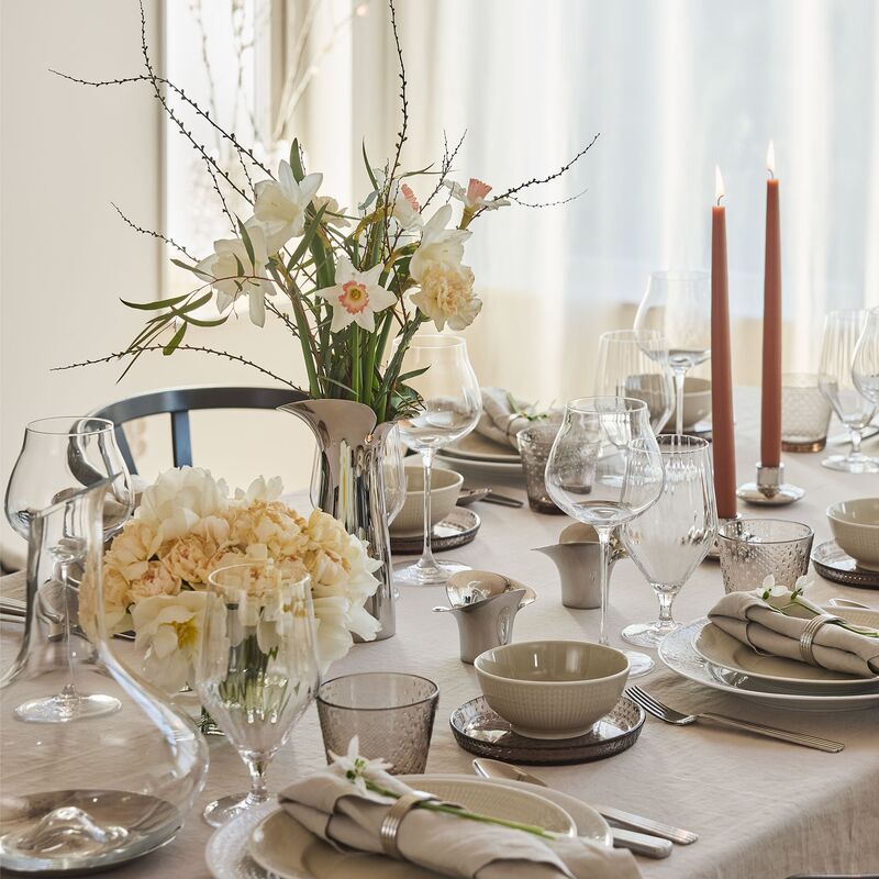 Sky Vinkaraffel i Glass med Rustfritt Fat