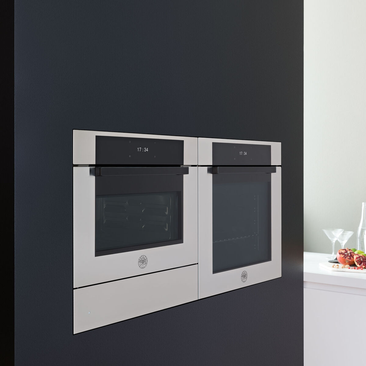 FMOD6117PTX3 Modern innbyggingsovn med pyrolyse 80 liter, rustfritt stål