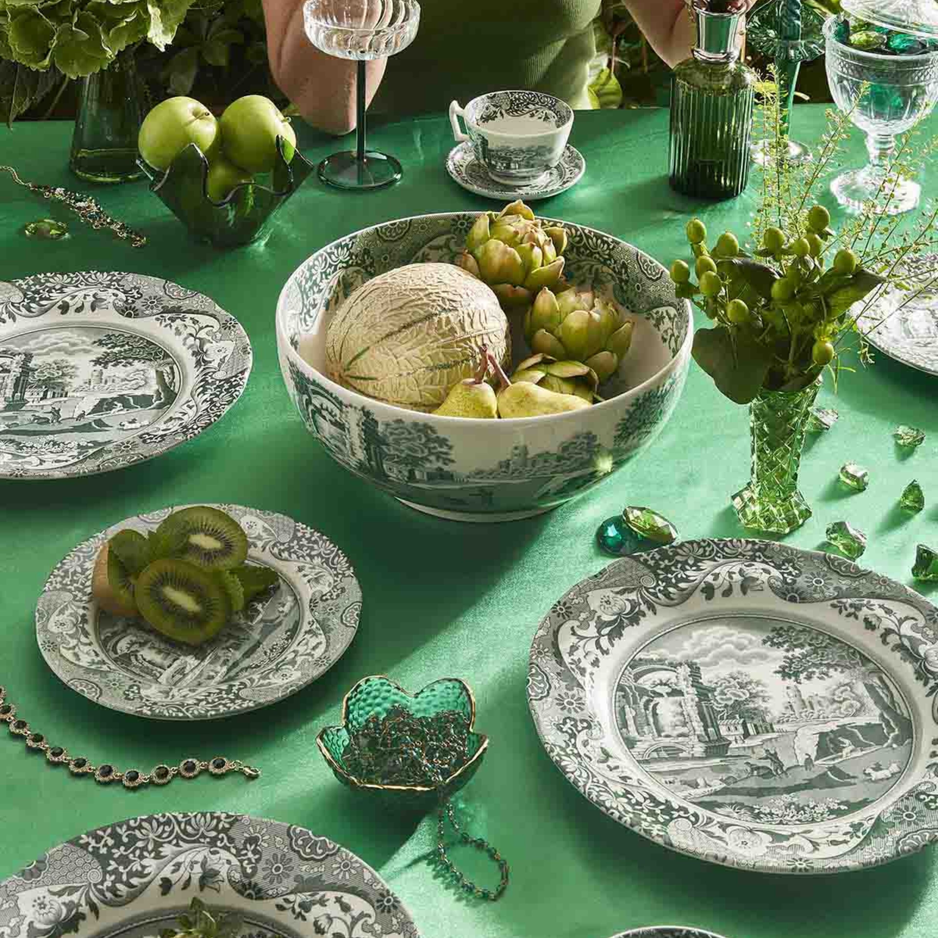 Heritage Green Italian serveringsskål 27,5 cm, grön/vit