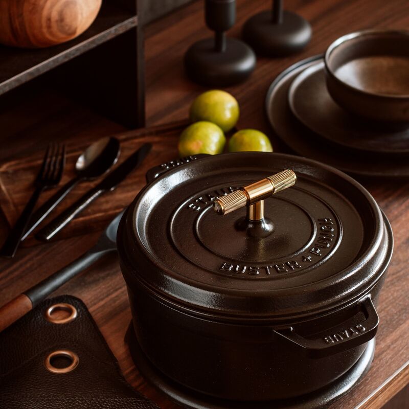 Buster+Punch rund gryte 24 cm, messingknott