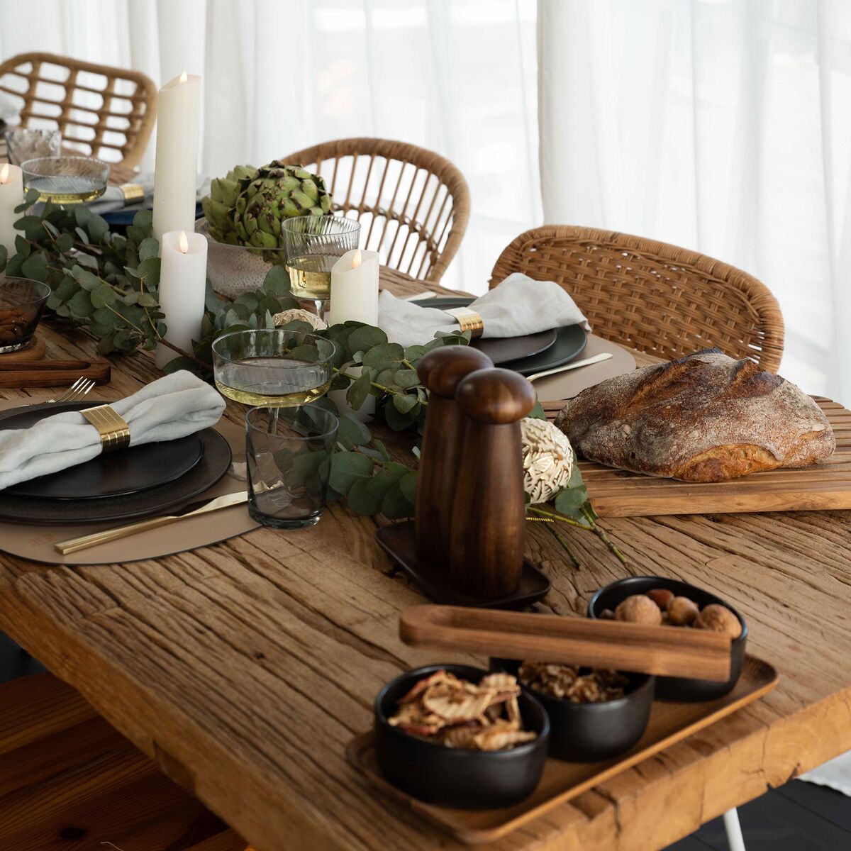 Raw kvarnset + bricka, dark wood