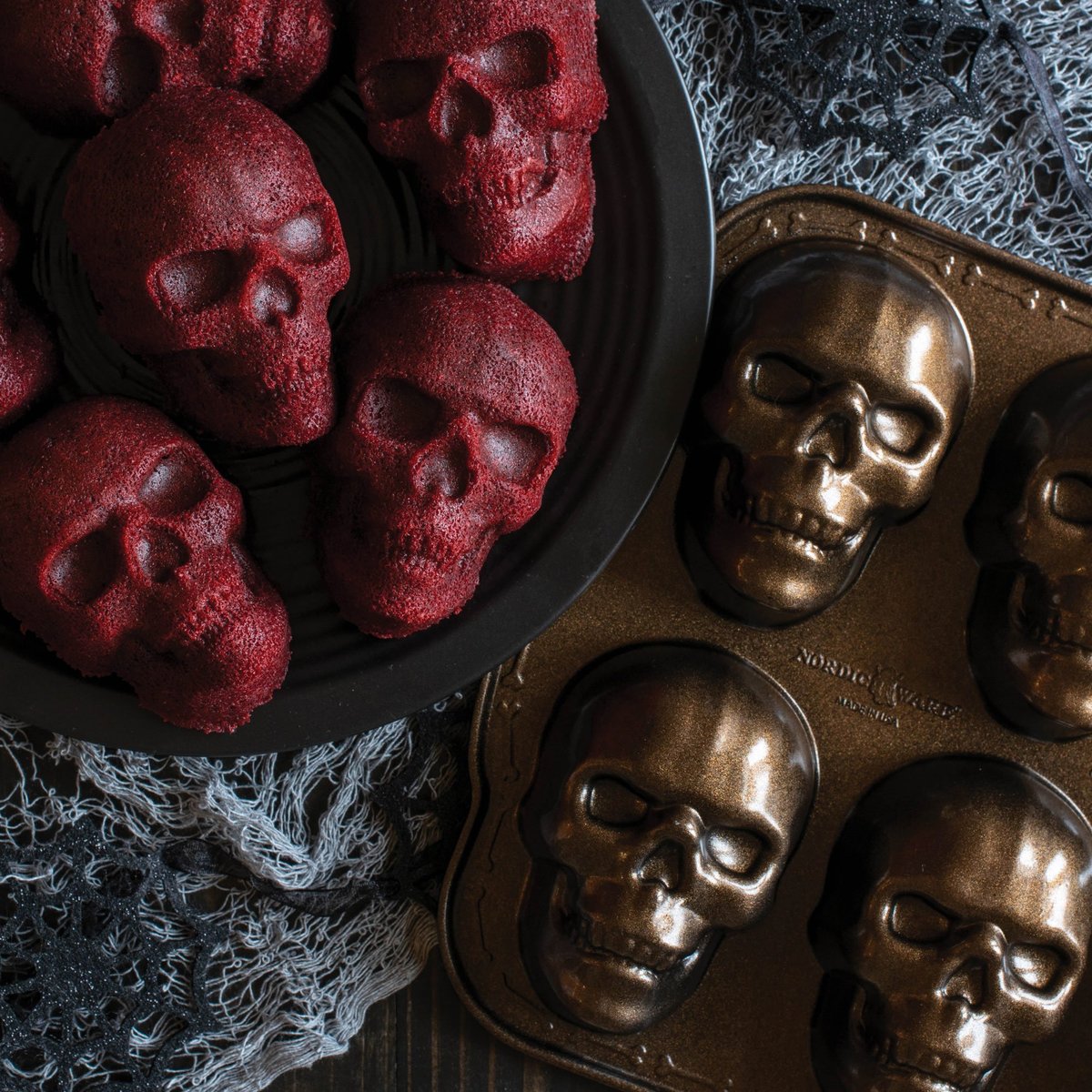 Haunted Skull bageform, til 6 kager