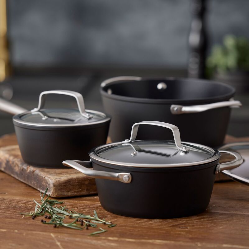 Travo grytesett med glasslokk 6 deler, svart aluminium