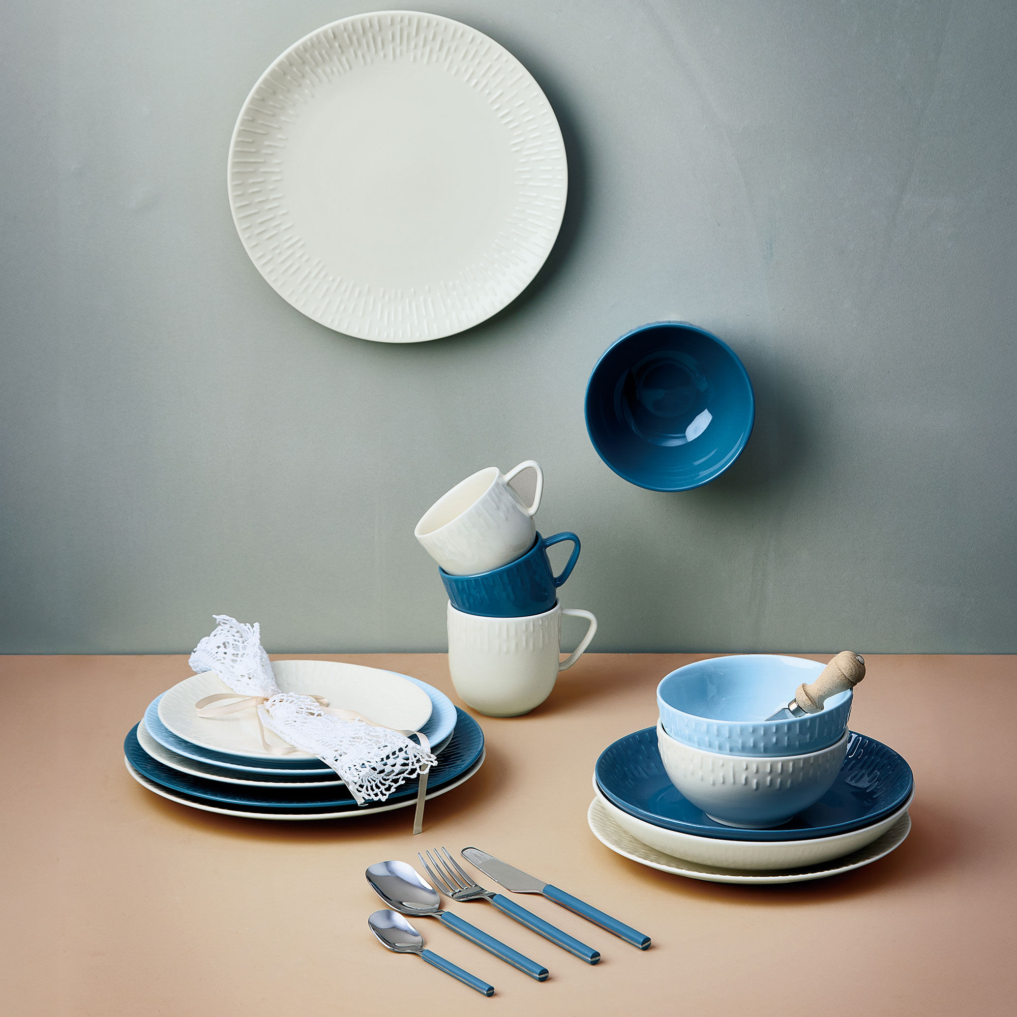 Confetti pastalautanen 23 cm, vanilla