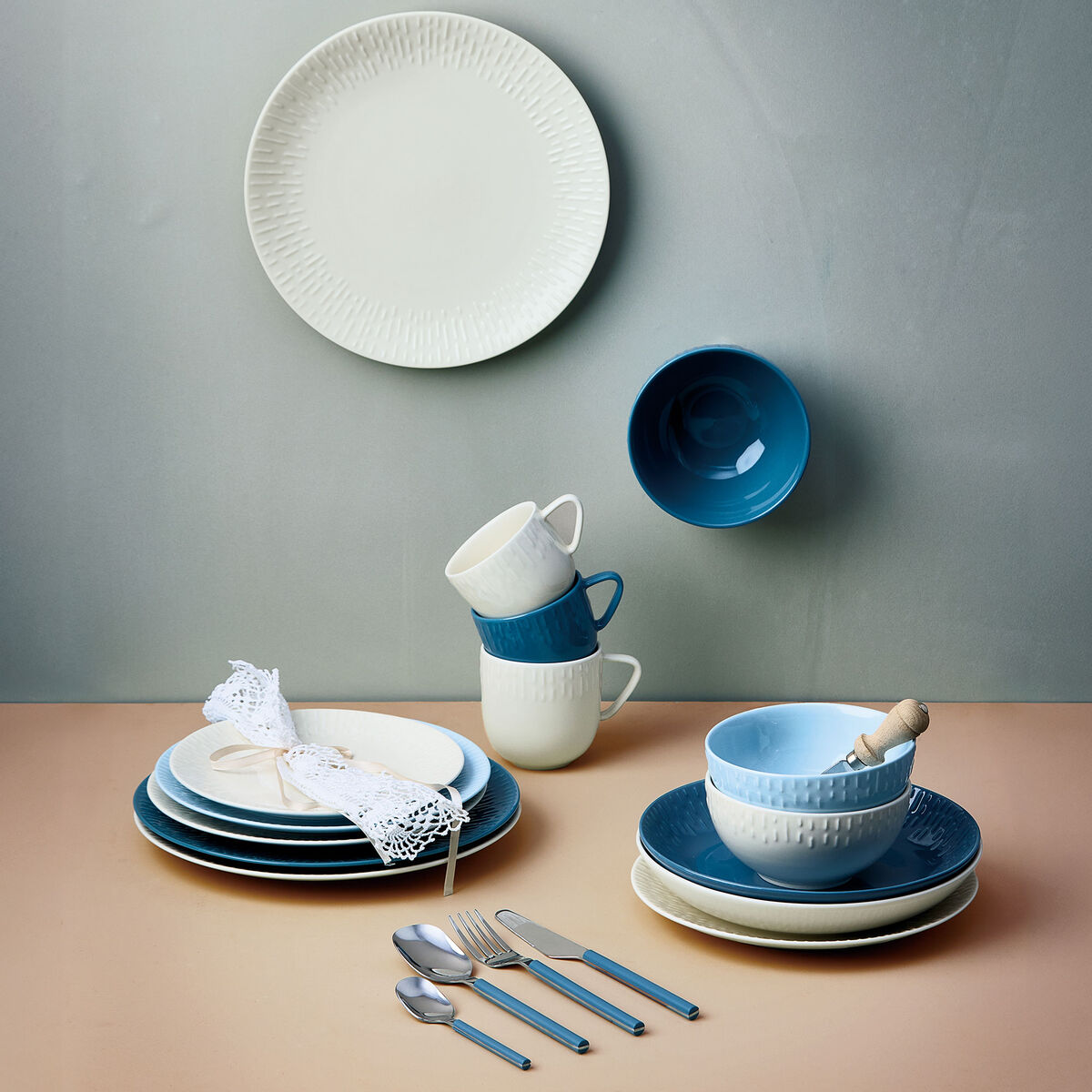 Confetti pastalautanen 23 cm, vanilla