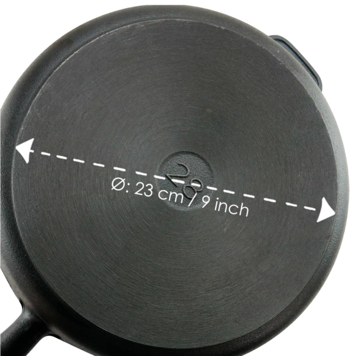 Traktörpanna gjutjärn 28 cm, bok