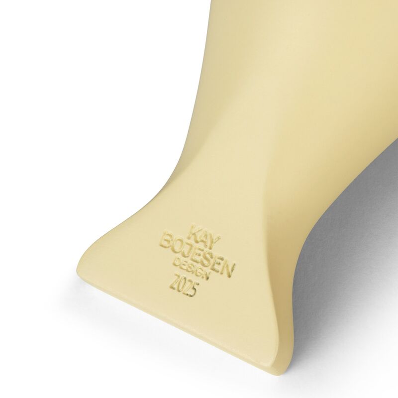 Årets Fugl 2025 Bella, grå/gul