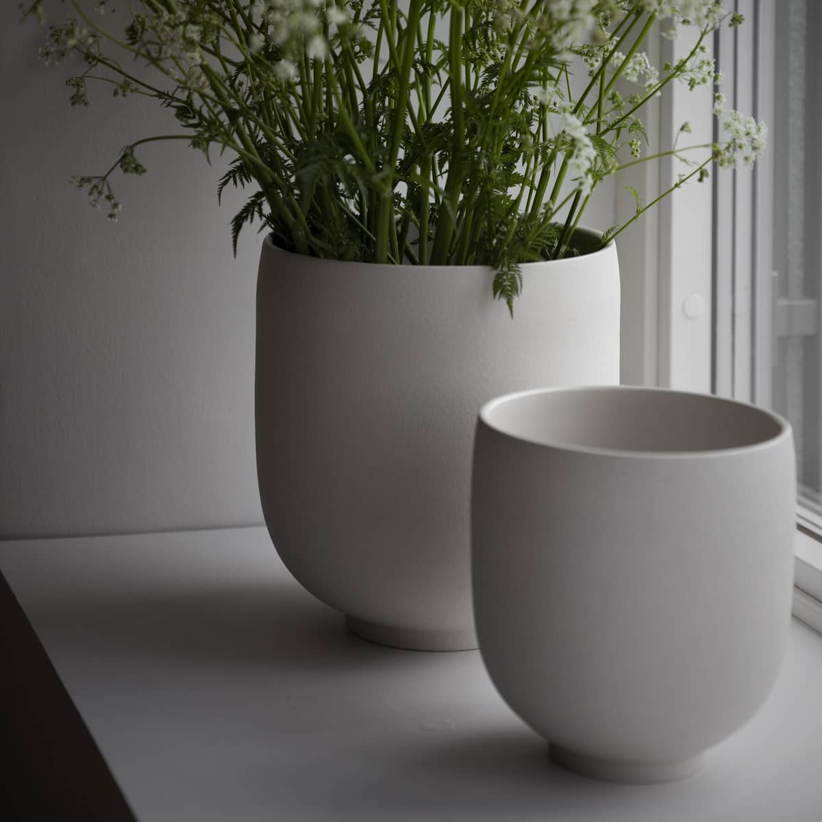 Kruka i stengods 21 cm, naturvit