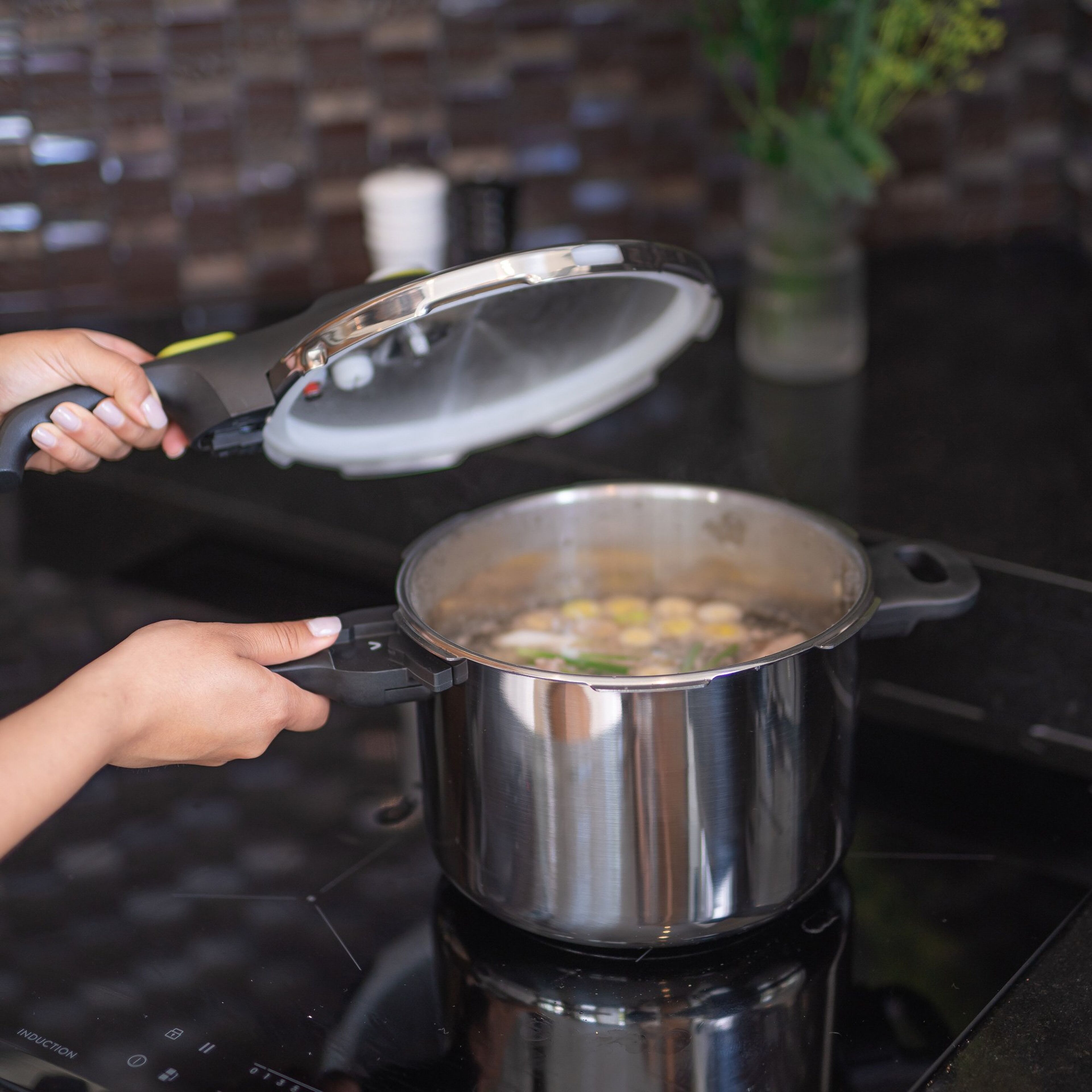 tefal-secure-5-neo-trykkoger-6-liter-med-dampkurv-p2530738-7613-3