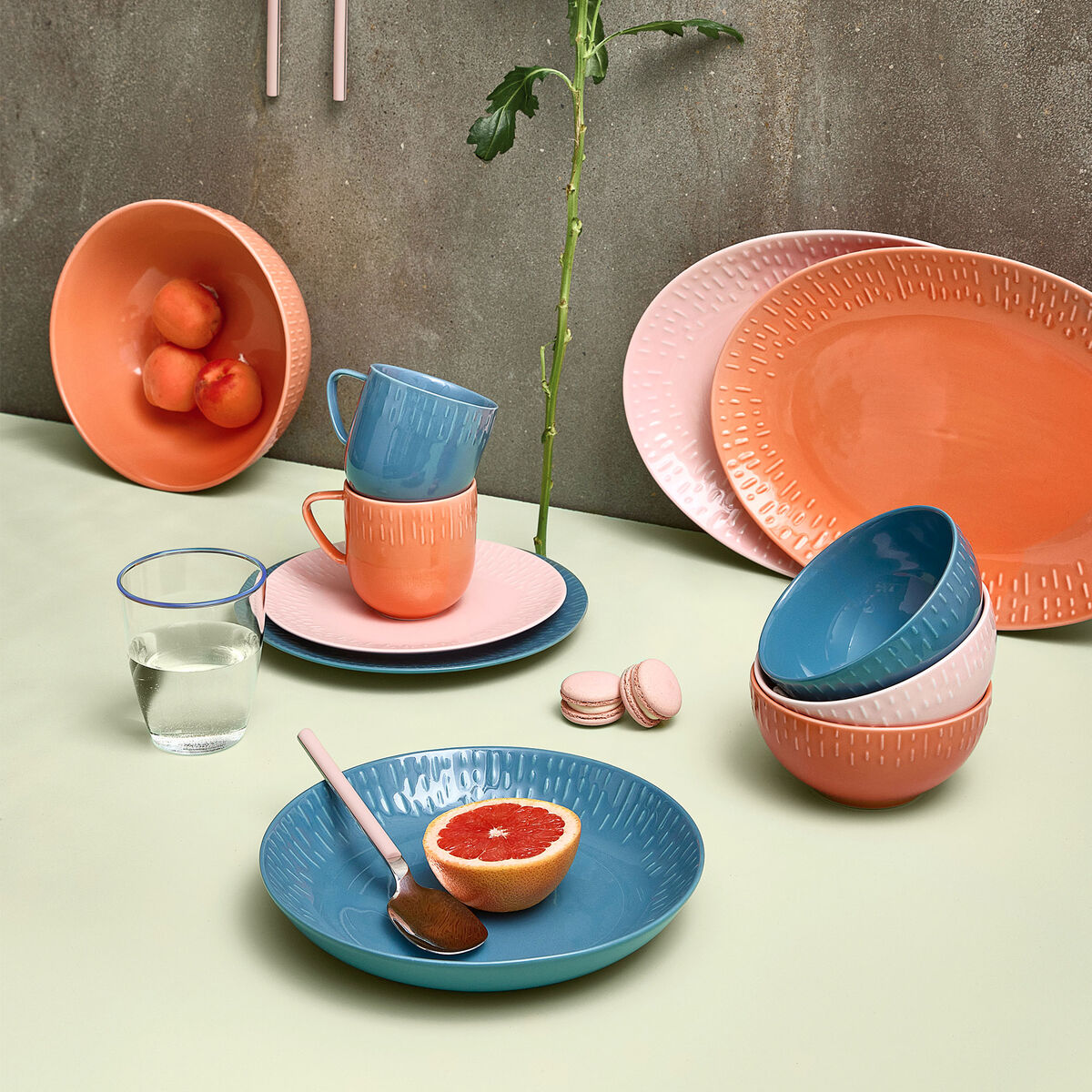 Confetti tallerken 24 cm, blueberry