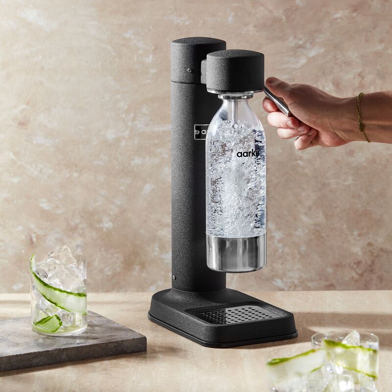 Carbonater Kullsyremaskin, svart