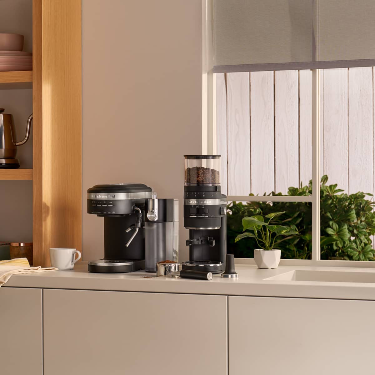 5KES6403EBM espressomaskin, matte black