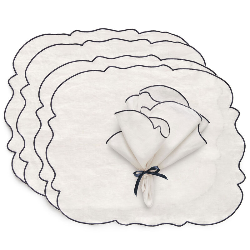 Decotique Gia Tekstilsett 4 bordbrikker + 4 servietter, hvit/blå