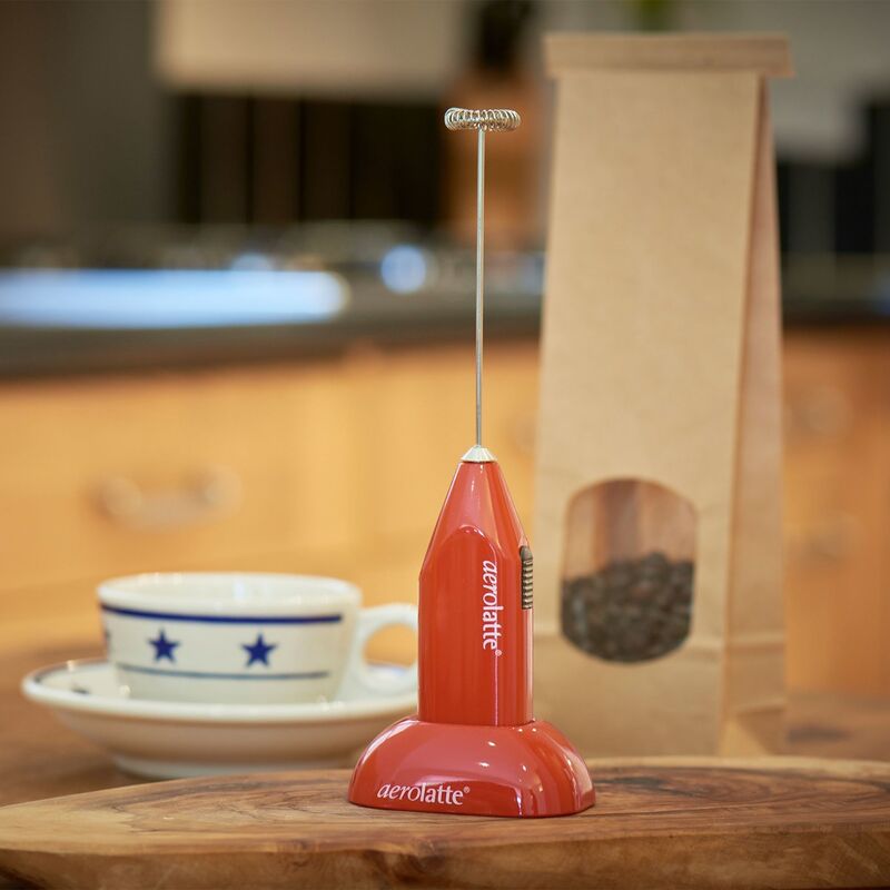 Mjölkskummare med hållare, röd