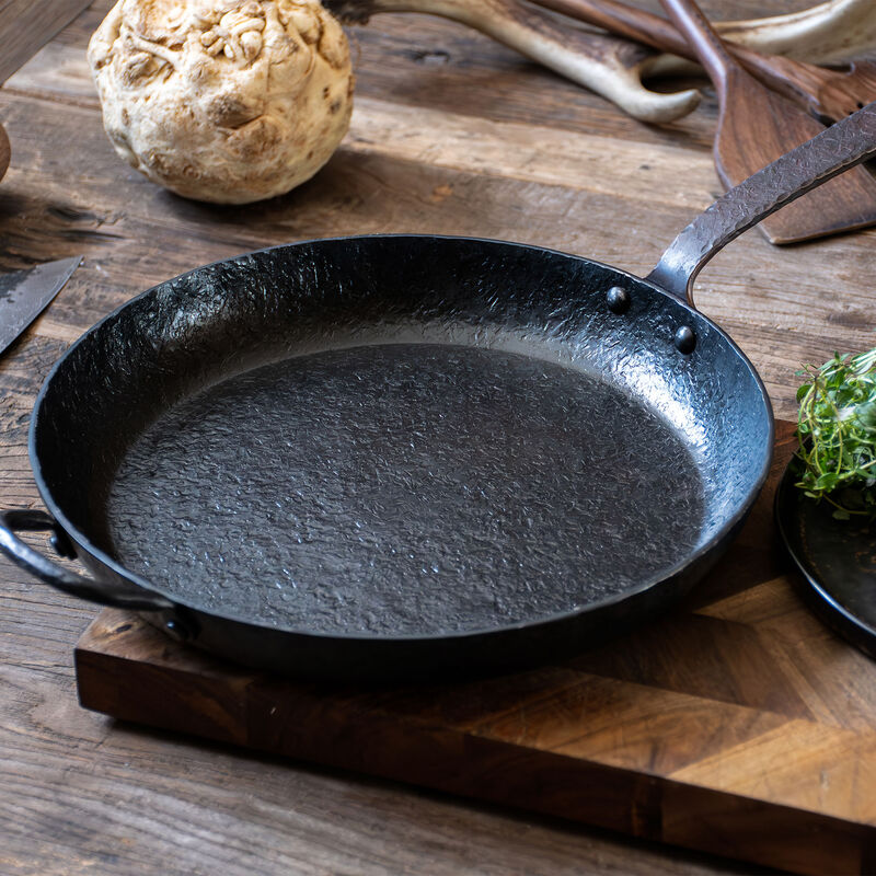 Satake Kuro BBQ-stekepanne 28 cm, karbonstål