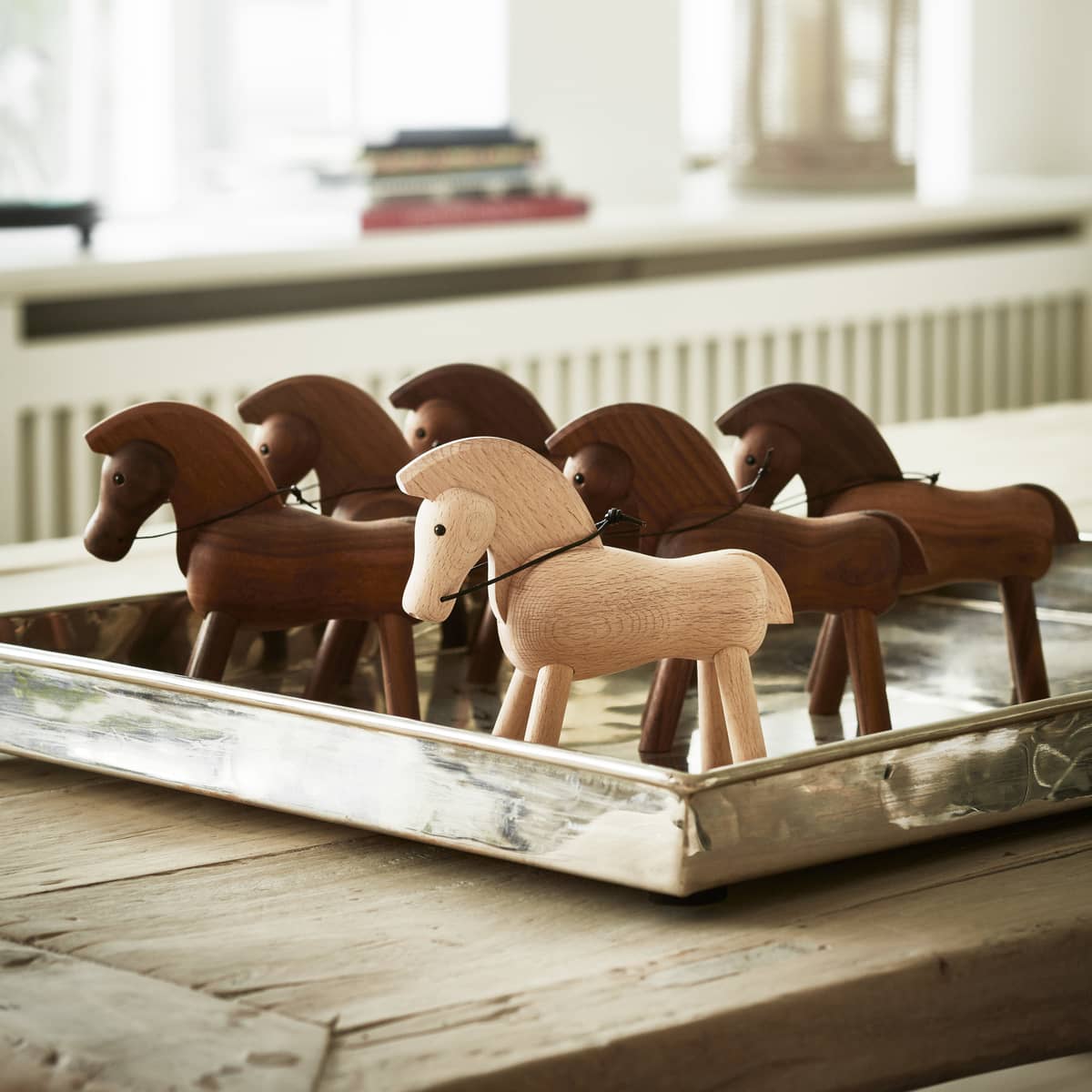 Hest, mørk valnød