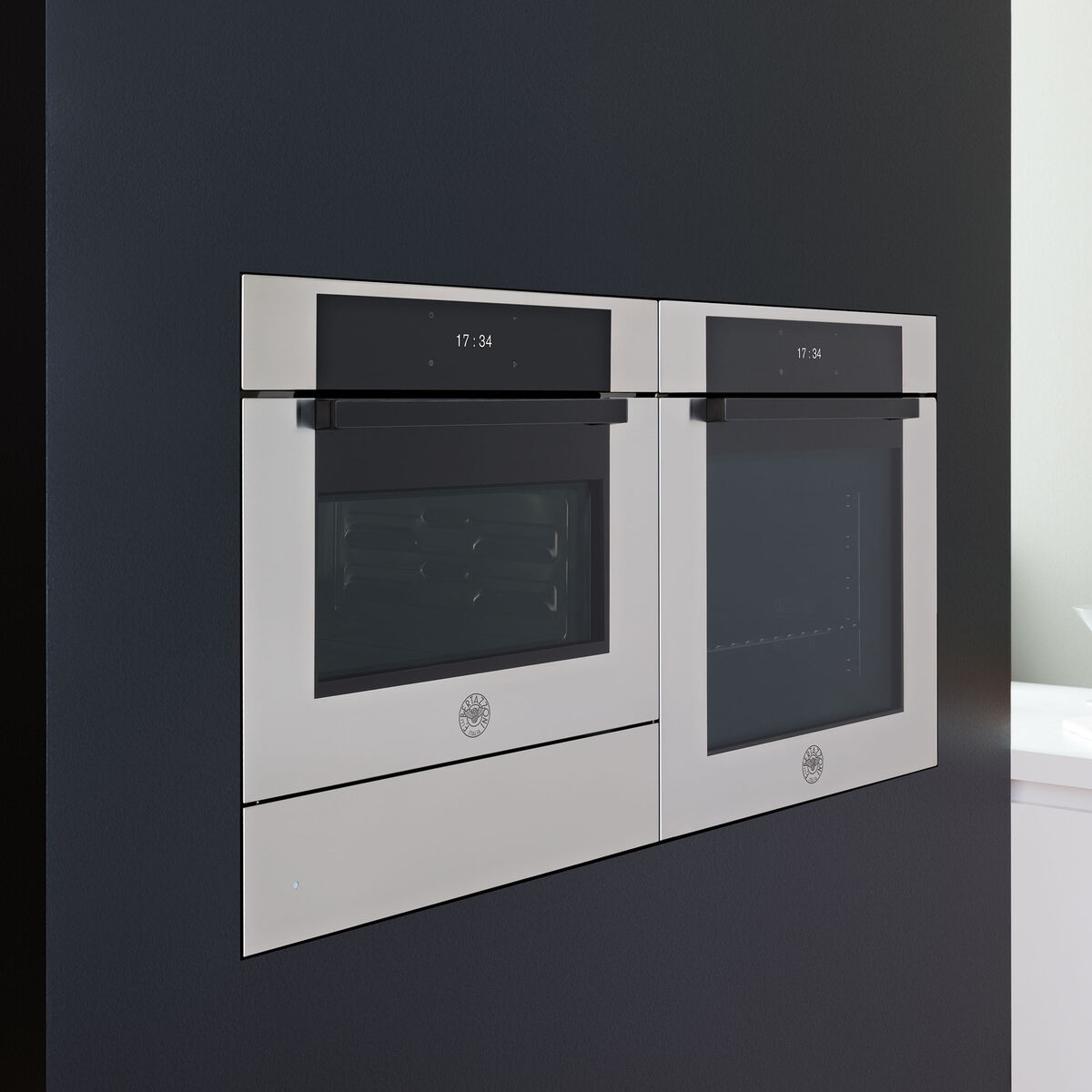 FMOD6117CTX3 Modern dampovn pyrolyse 80 liter, rustfrit stål