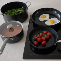 Combekk Stekepanne- og kasserollesett 10 deler, svart