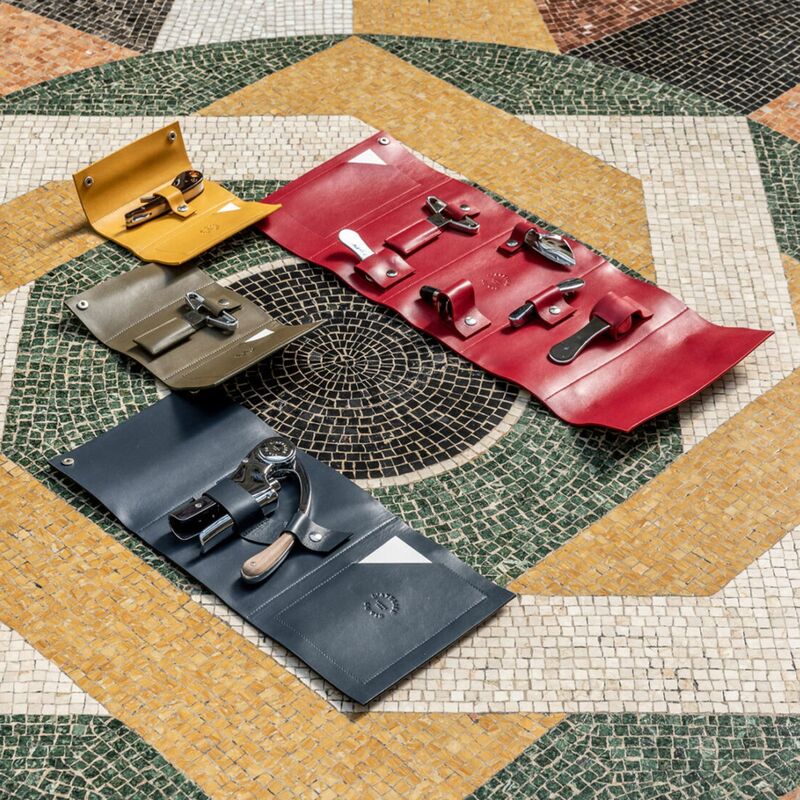 Oeno Collection Nomad viinisetti nahkakotelossa