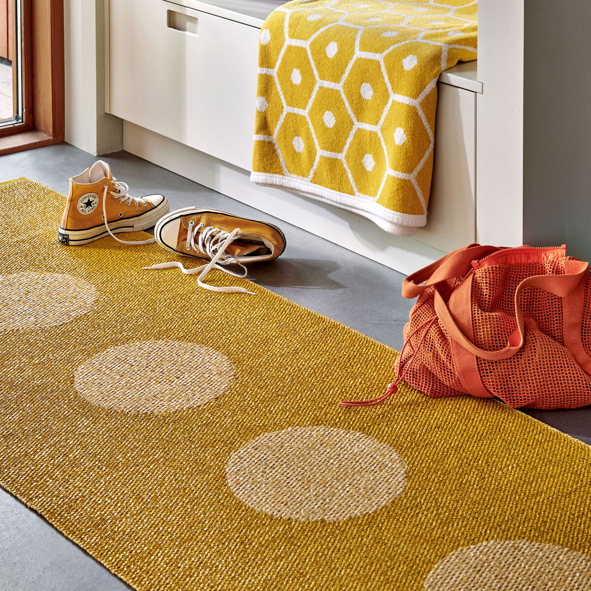 Pappelina Vera Pop matta 70 × 360 cm, mustard/yellow