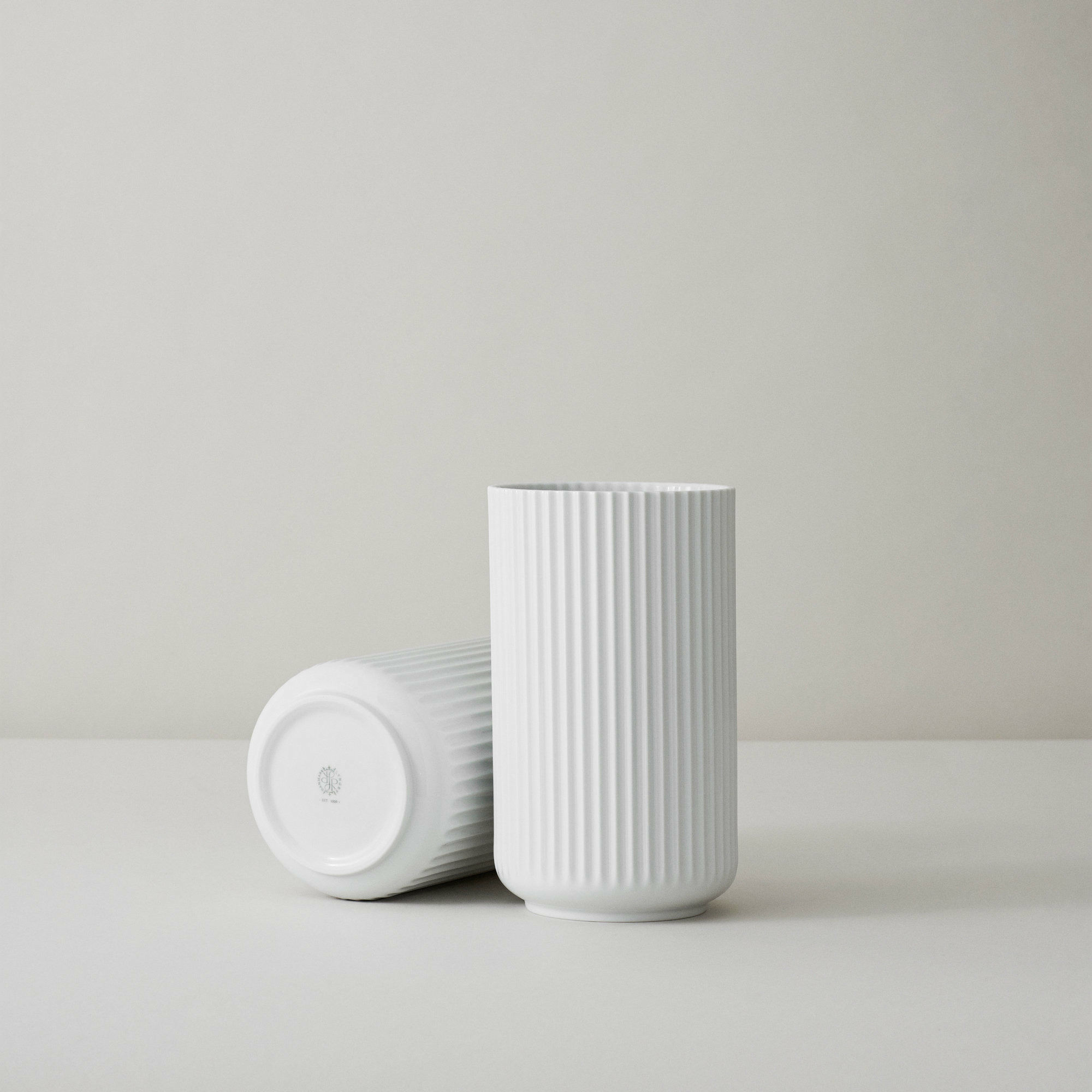 Alternativ bild 1 för Lyngby Porcelæn Vas 20 cm Vit