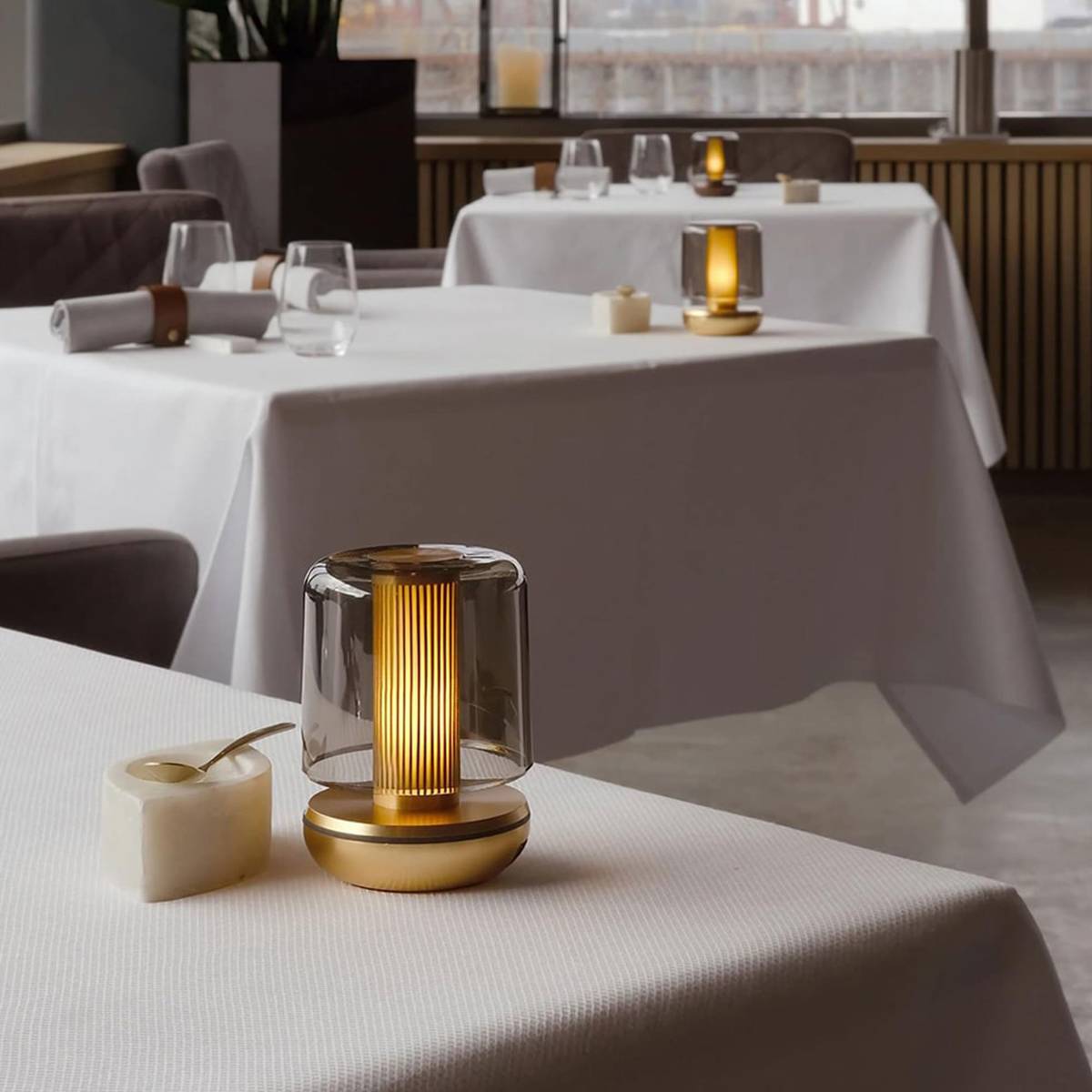 Firefly bordslampa, gold