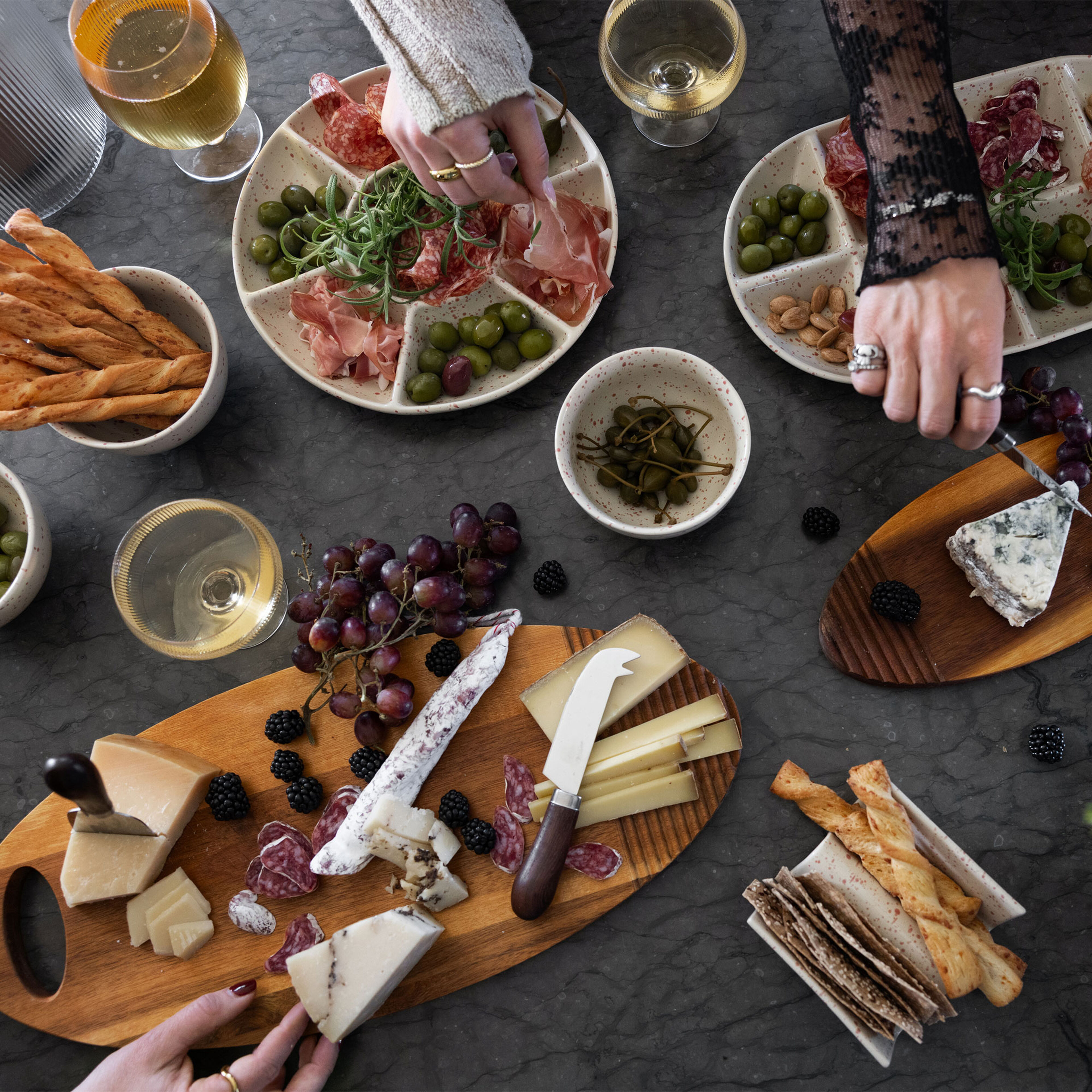 Ditte serveringsfad, beige/bordeaux