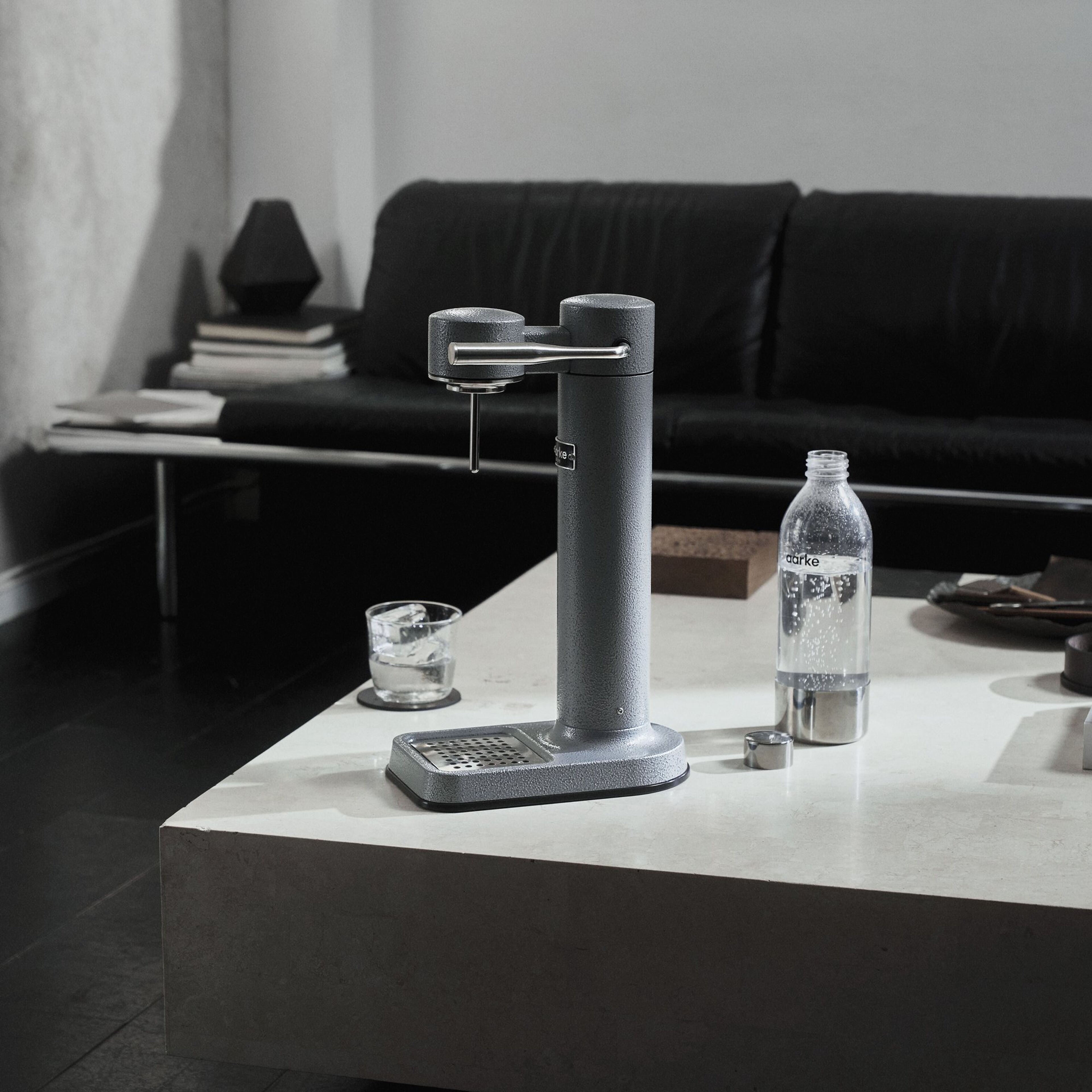 carbonator-3-sodavandsmaskine-hammertone-grey-aac3-hammertone-grey-52867-8