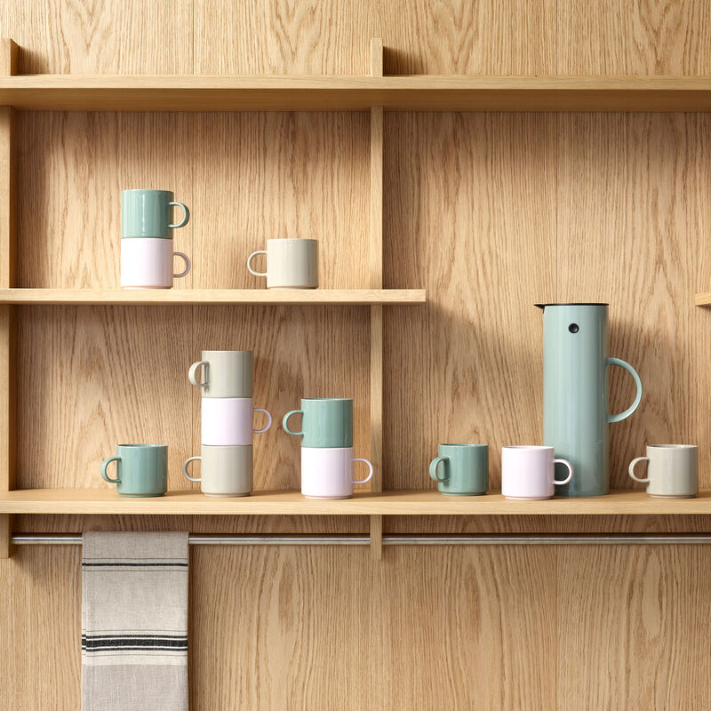 EM77 Termokande i støvet grøn 