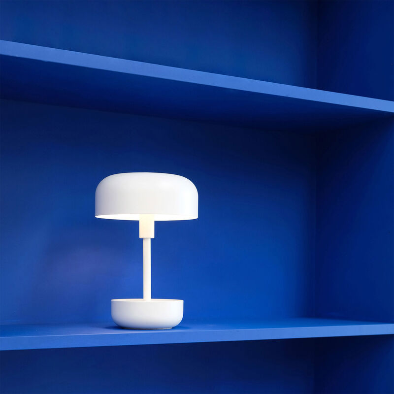 Dyberg Larsen Haipot portabel LED-bordslampa, vit
