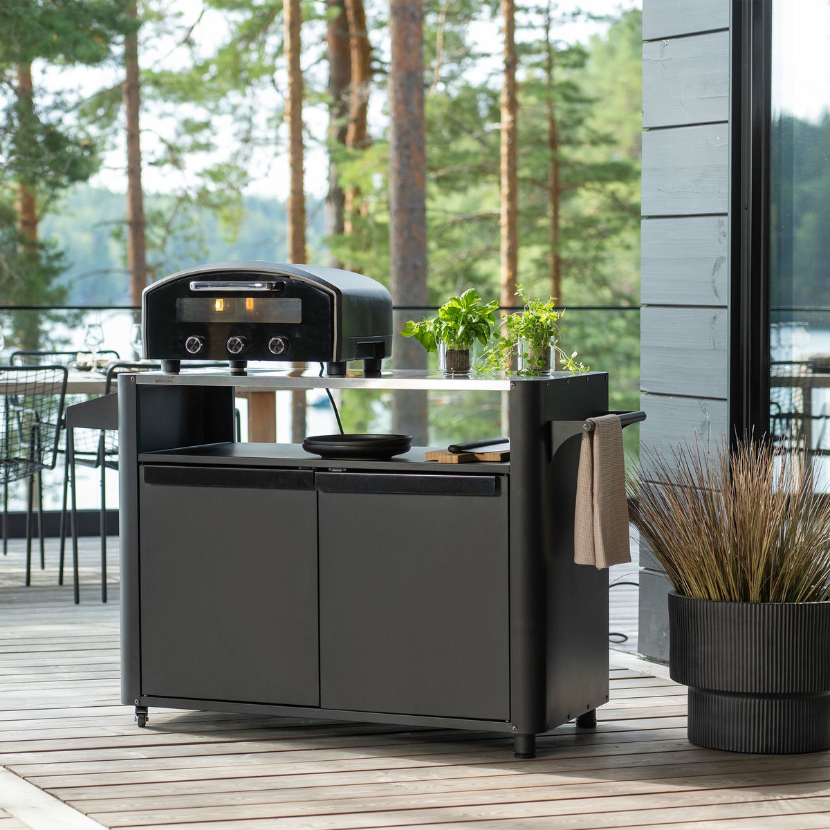 Grillbord, svart