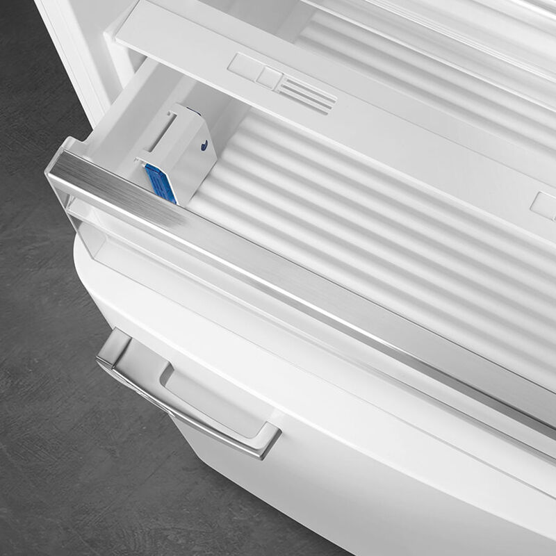 Smeg FAB38RWH6 højrehængt køle/fryser 70 cm, hvid