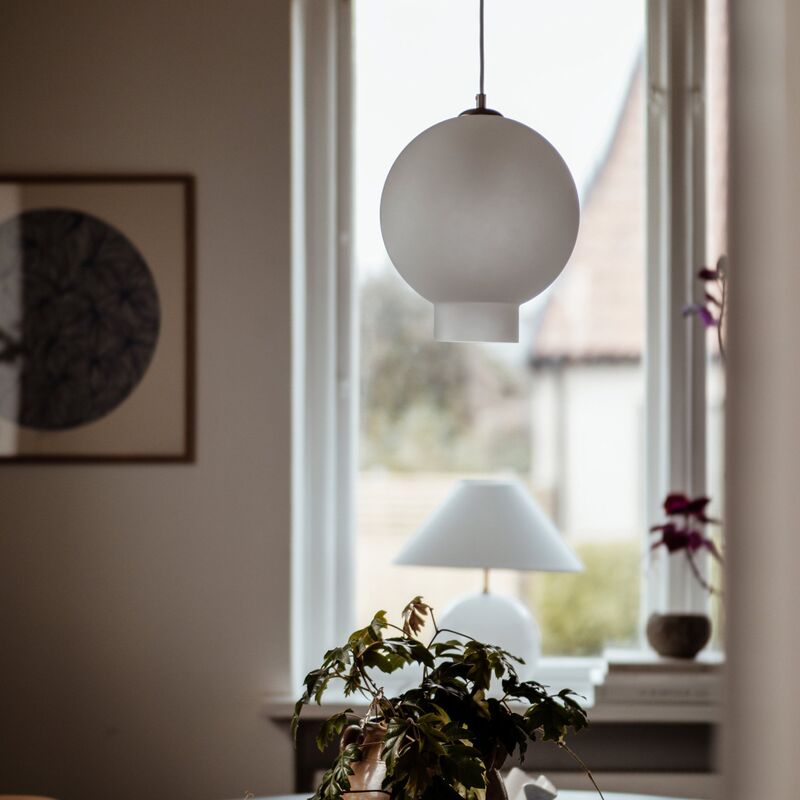 Bams 25 pendel, frostad vit