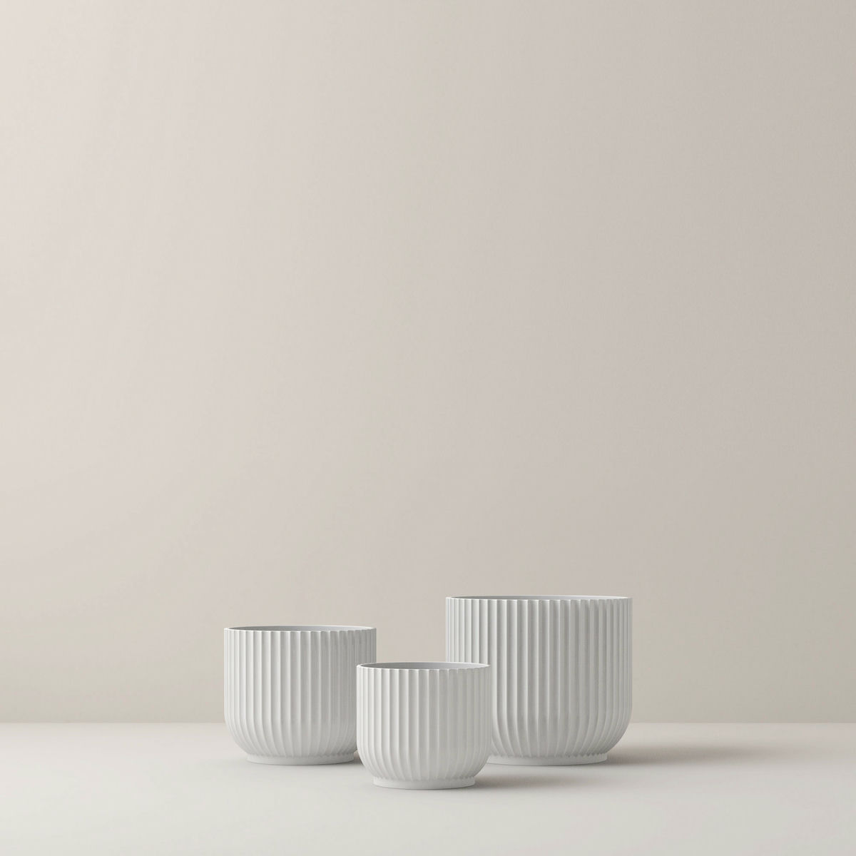 Flowerpot, stor (H 18,9 x Ø 18 cm.)