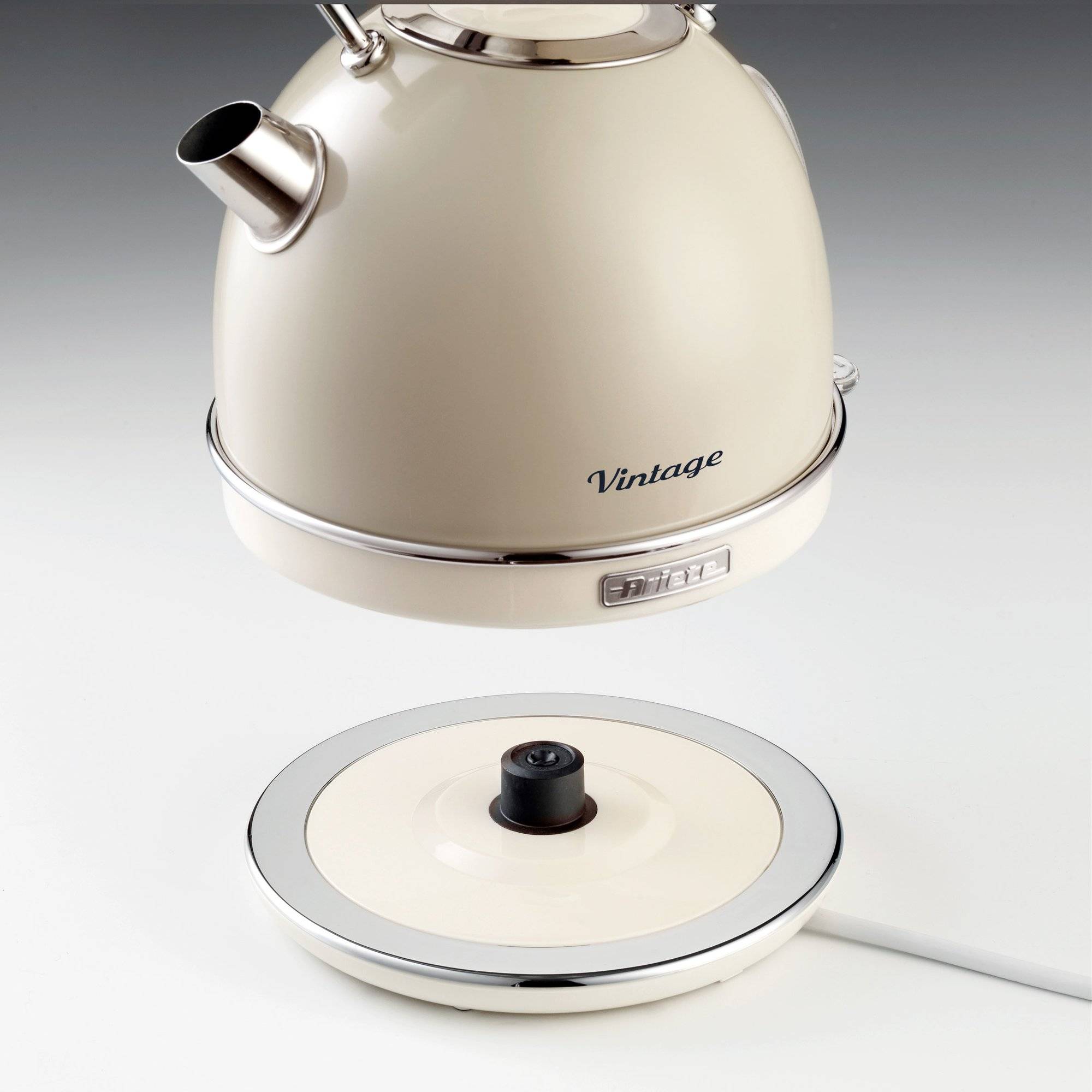 Alternativ bild 1 för Ariete Vattenkokare 1,7 liter beige