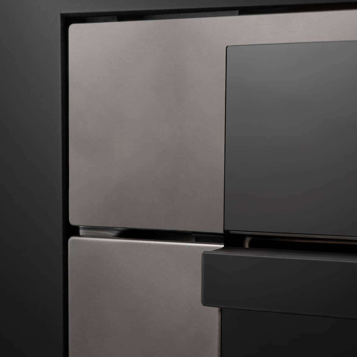 Modern F6011MODPTZ varmluftsovn med pyrolyse 60 cm, sink