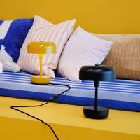 Haipot genopladelig LED bordlampe, sort