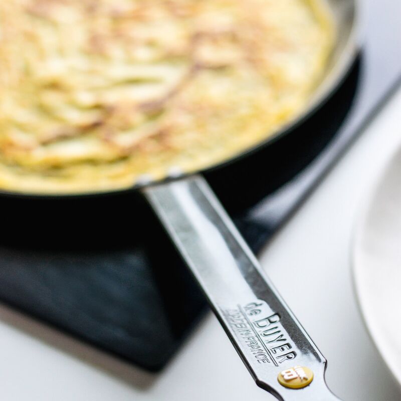 Lyonnaise Mineral B -pannukakkupannu