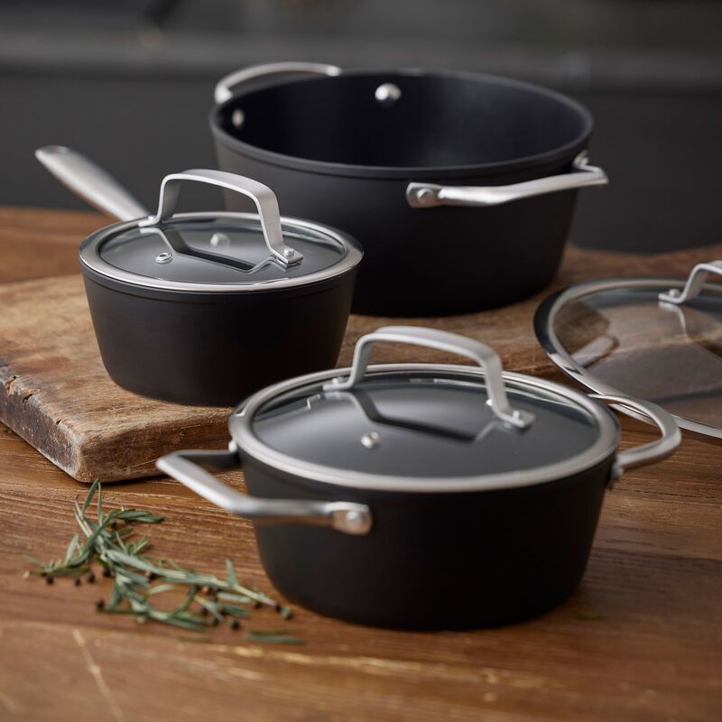 Travo gryde med glaslåg 2,1 liter 20 cm, sort aluminium