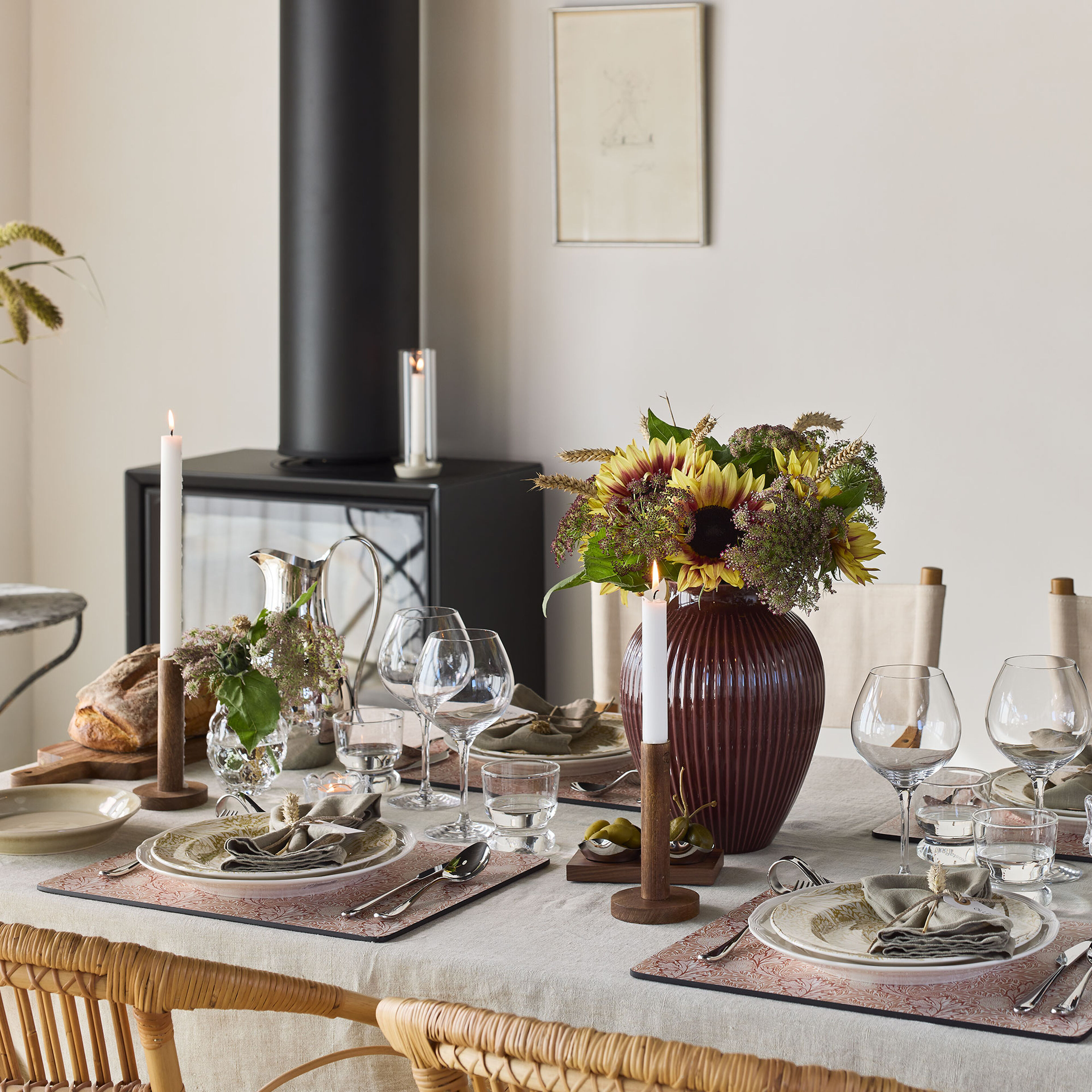 Ljusstake i trä 15 cm, mörkbrun