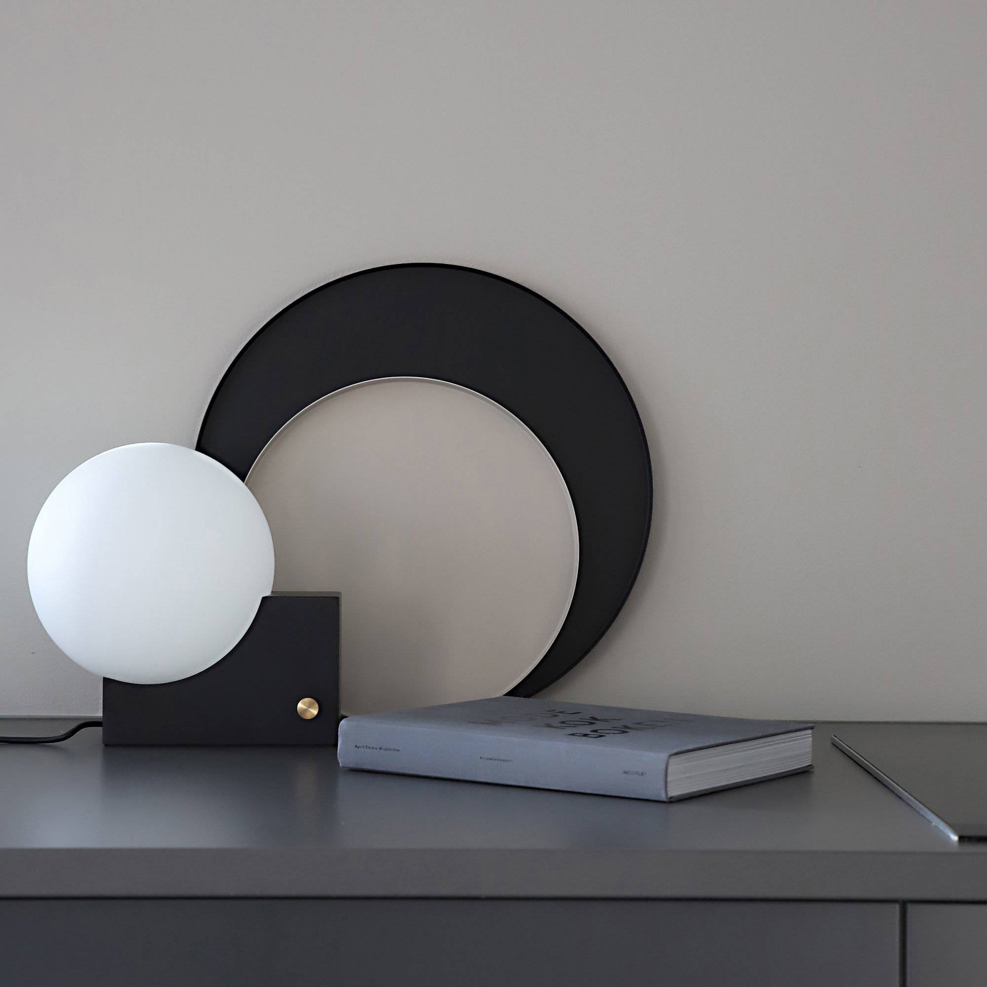 Alternativ bild 1 för Cooee Design Circle bricka, 40 cm, black