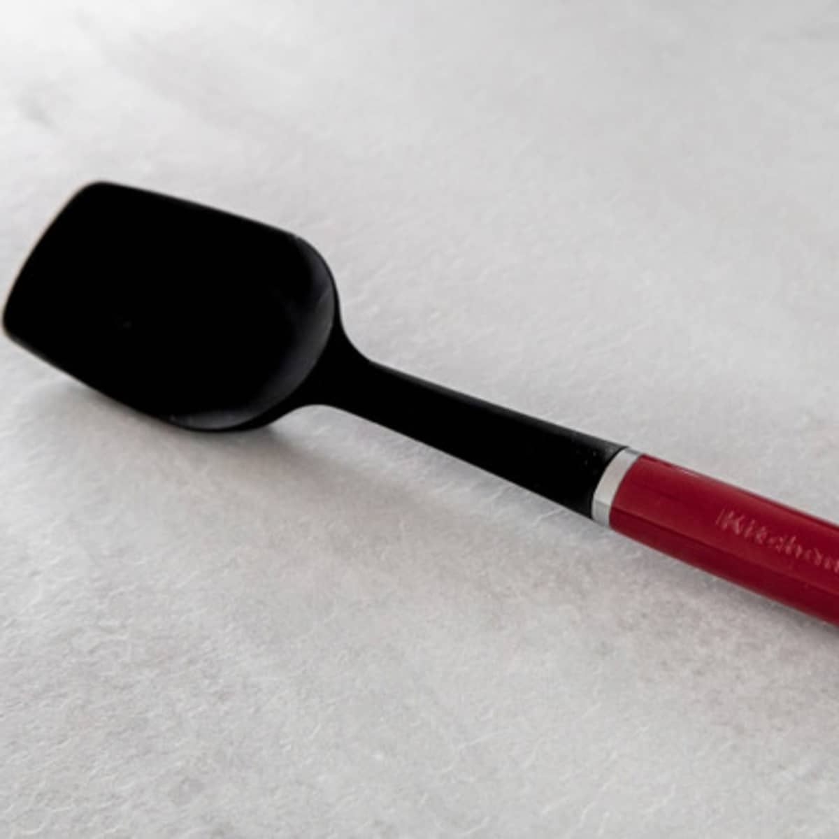 Silikonsked, empire red