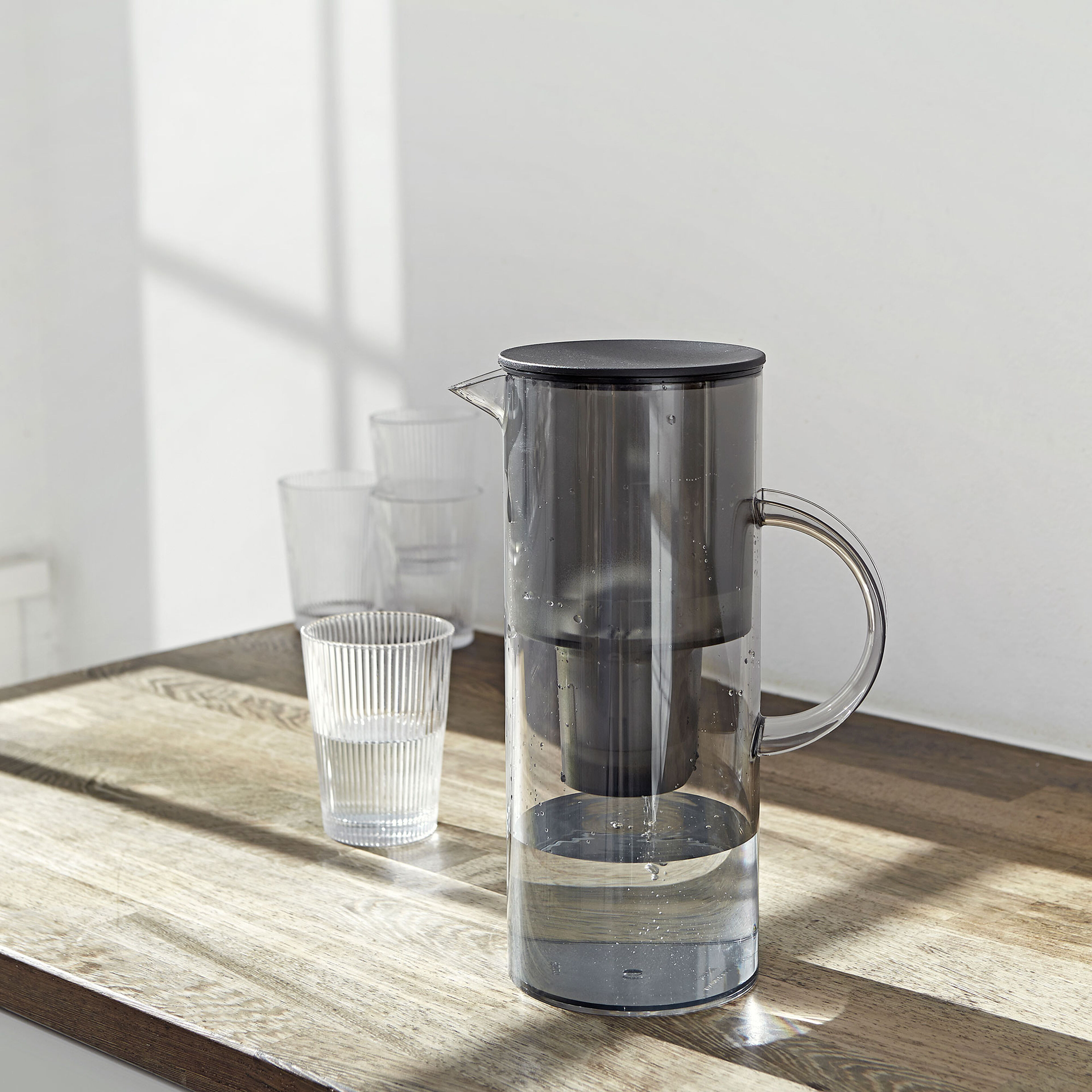 EM Vattenfilterkanna, Smoke