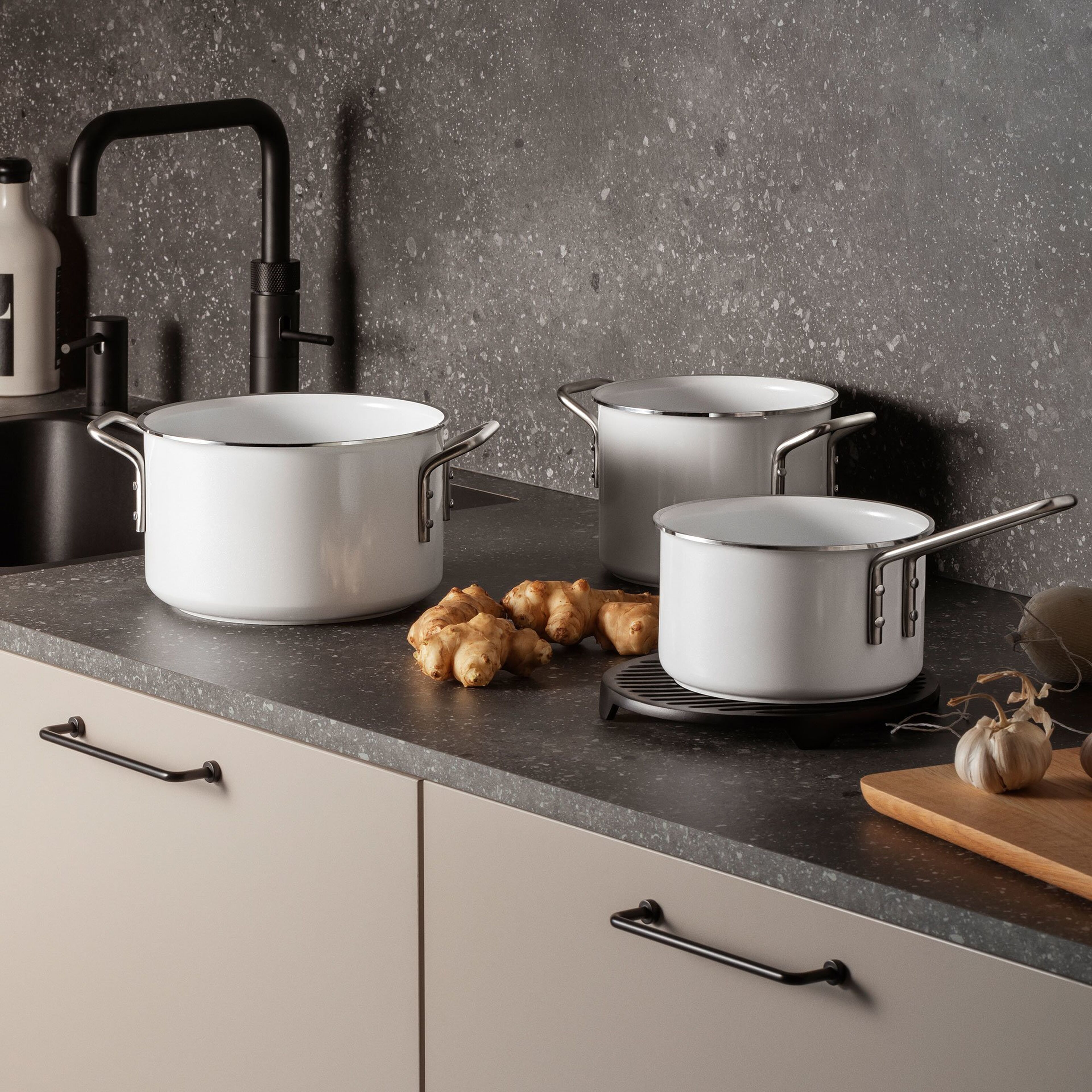 eva-trio-266671-65194-2