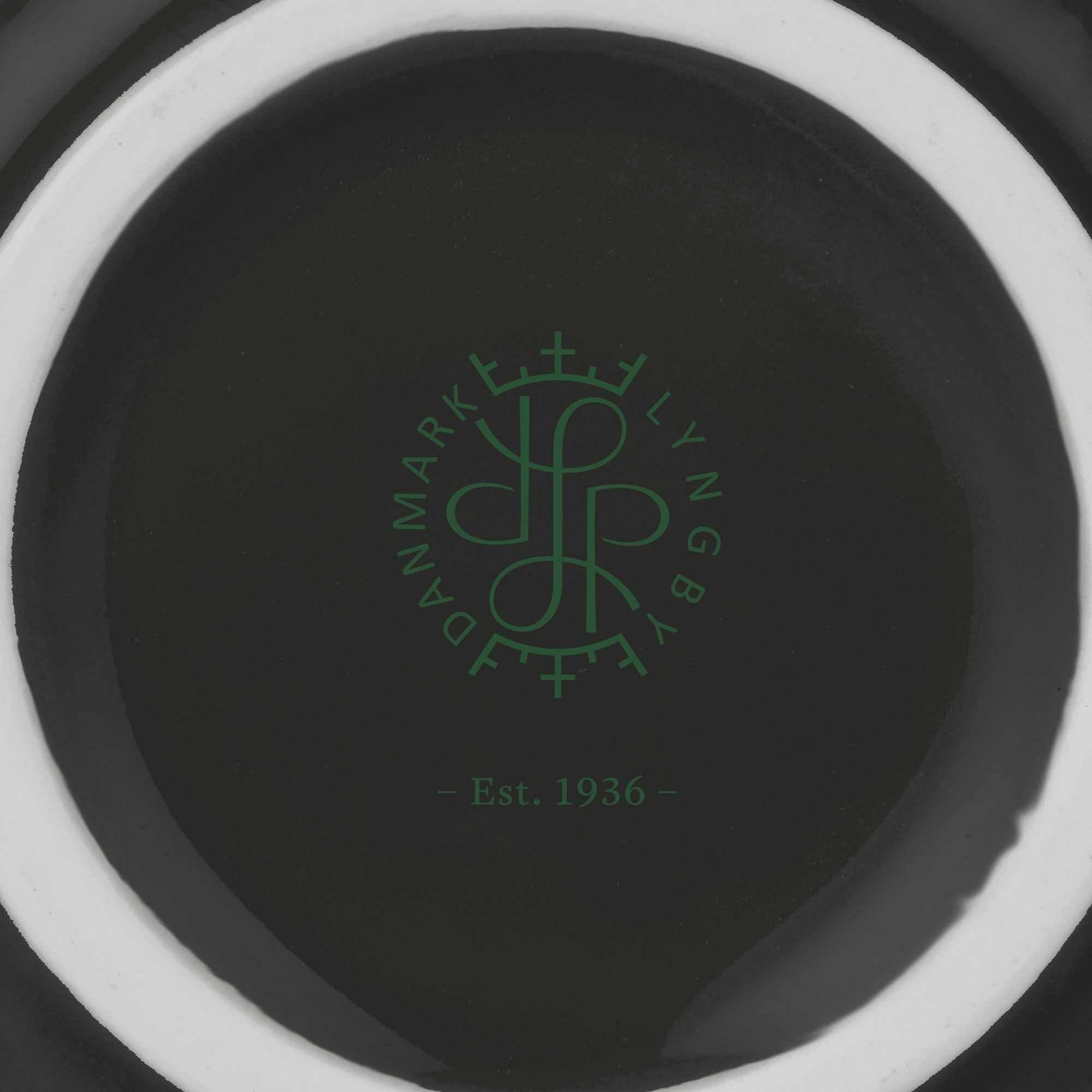 Alternativ bild 1 för Lyngby Porcelæn Rhombe Earth mugg, slate
