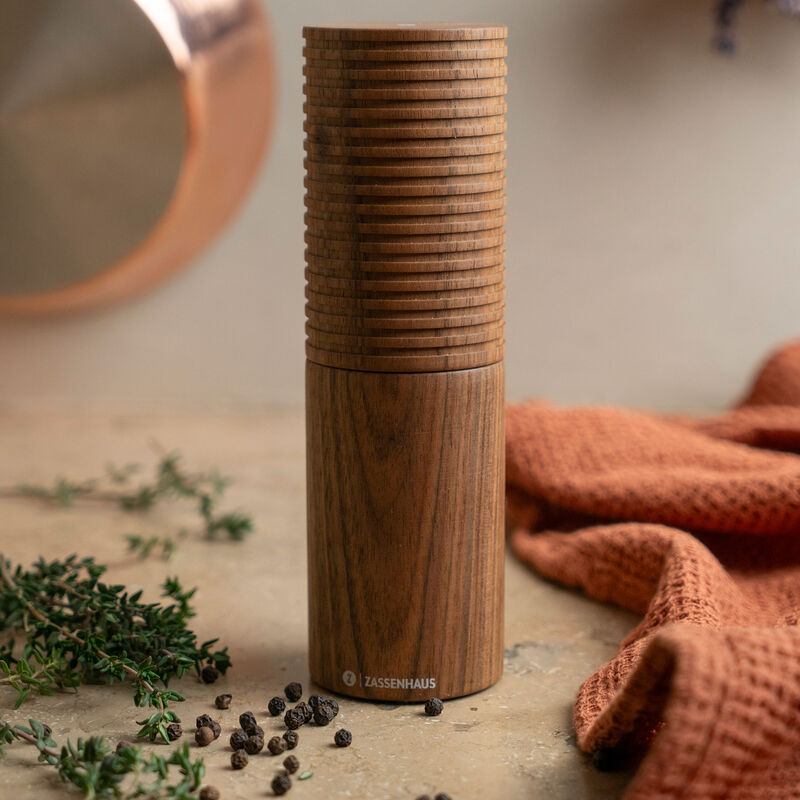 Zassenhaus Pepperkvern 18 cm, valnøtt