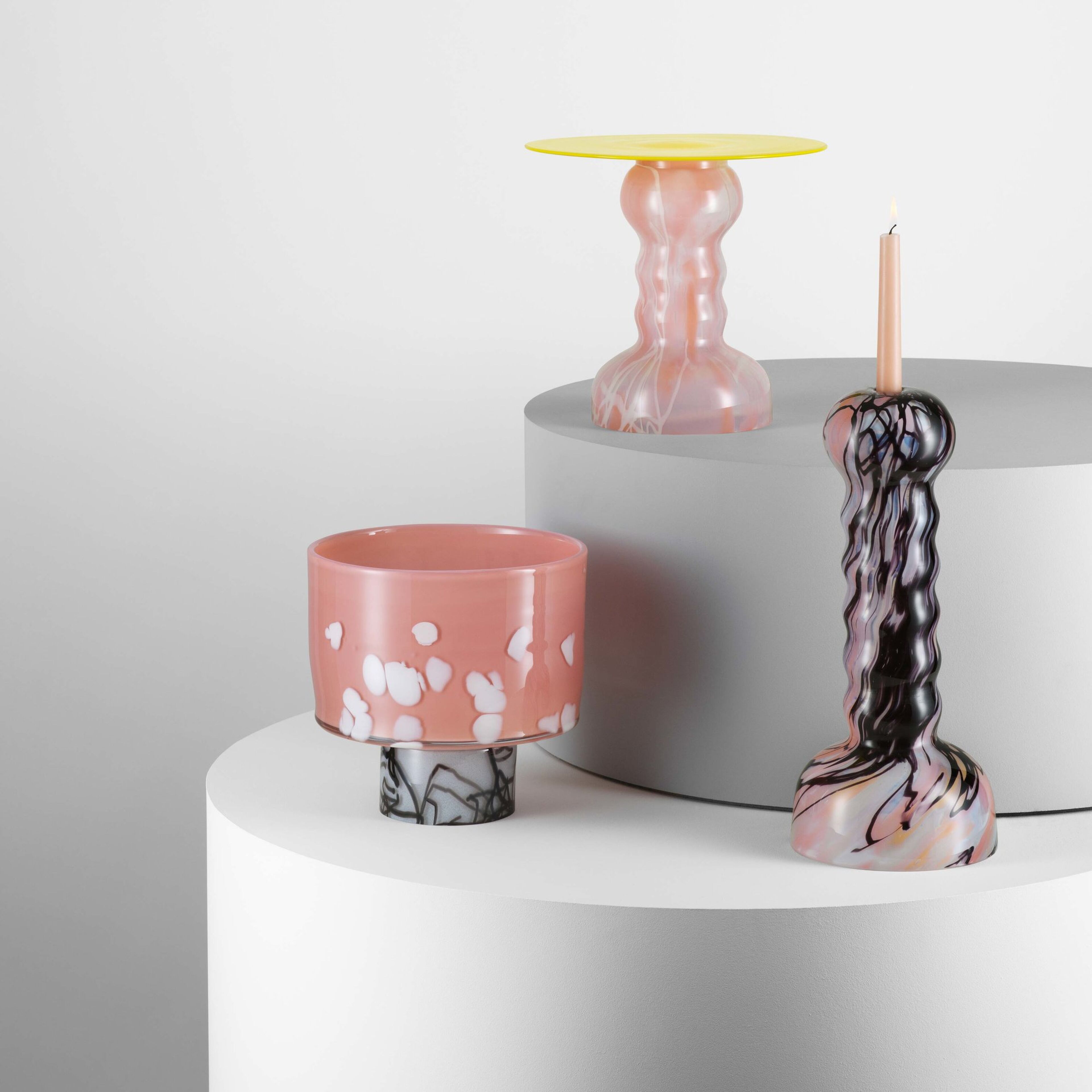 kosta-boda-ackee-lysestage-39-cm-7480039-43173-3