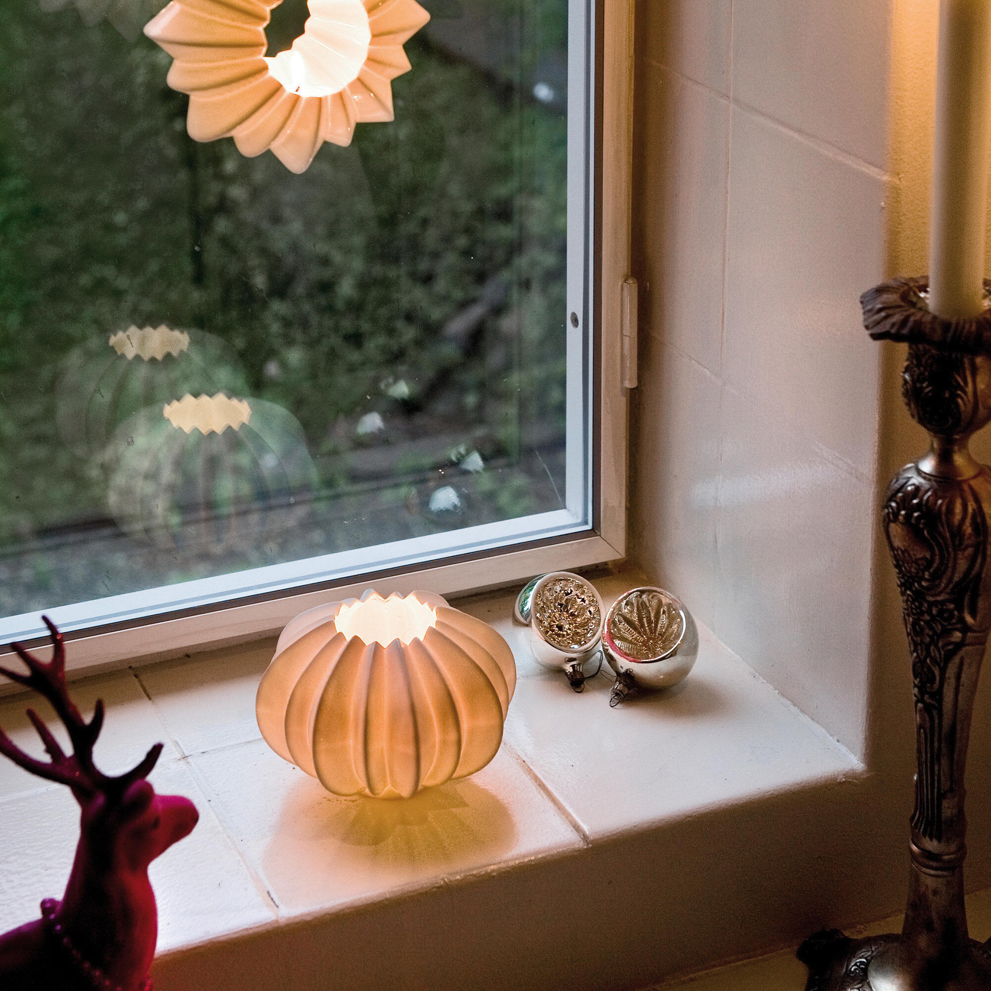 Alternativ bild 1 för Kähler Stella Värmeljusstake Vit